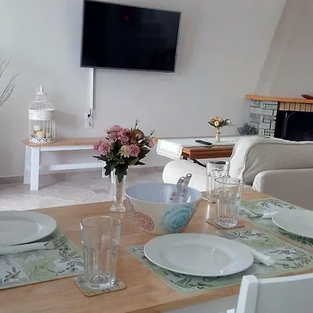 Holiday home Cute Maisonette No2 On Coastal Sidewalk *