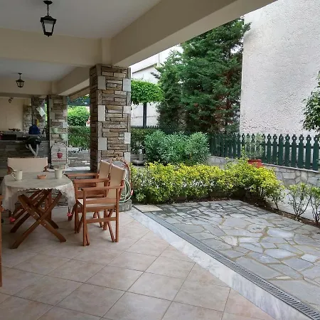 Cute Maisonette No2 On Coastal Sidewalk Holiday home